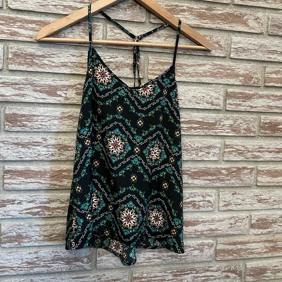 Hollister Flowy Patterned Tank Top - Picture 1 of 9